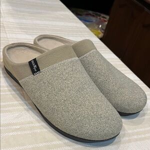 Ergofoot Orthotic Slippers size 11 women’s